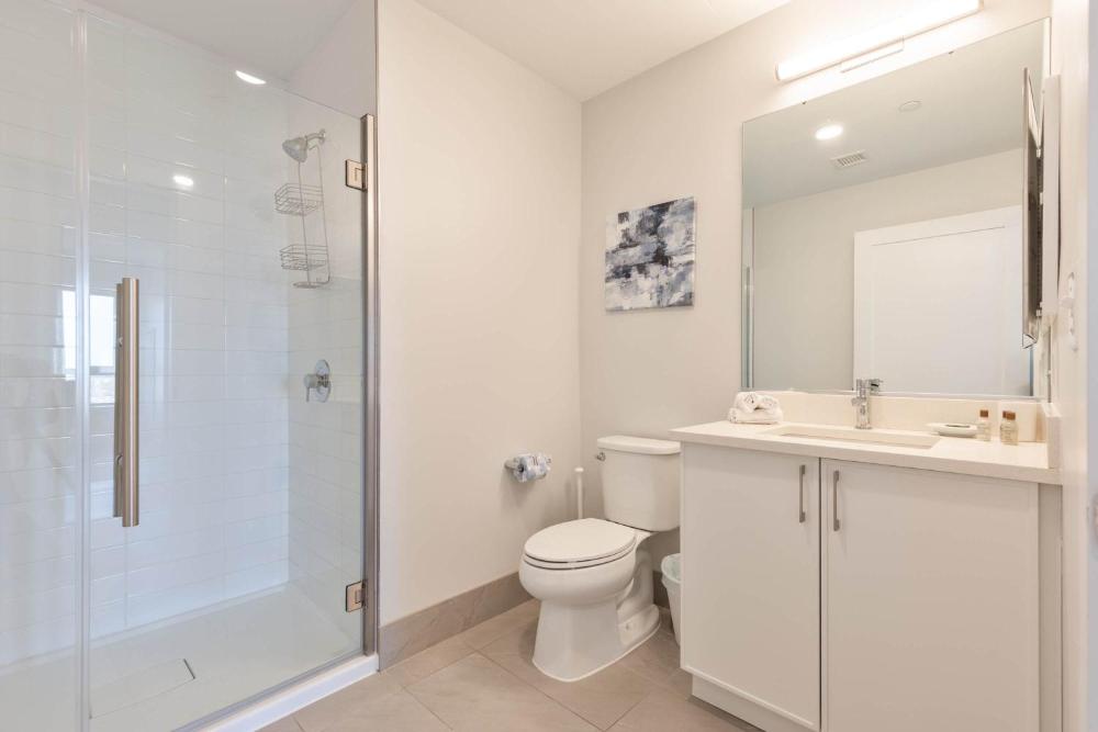 Private Apt Downtown